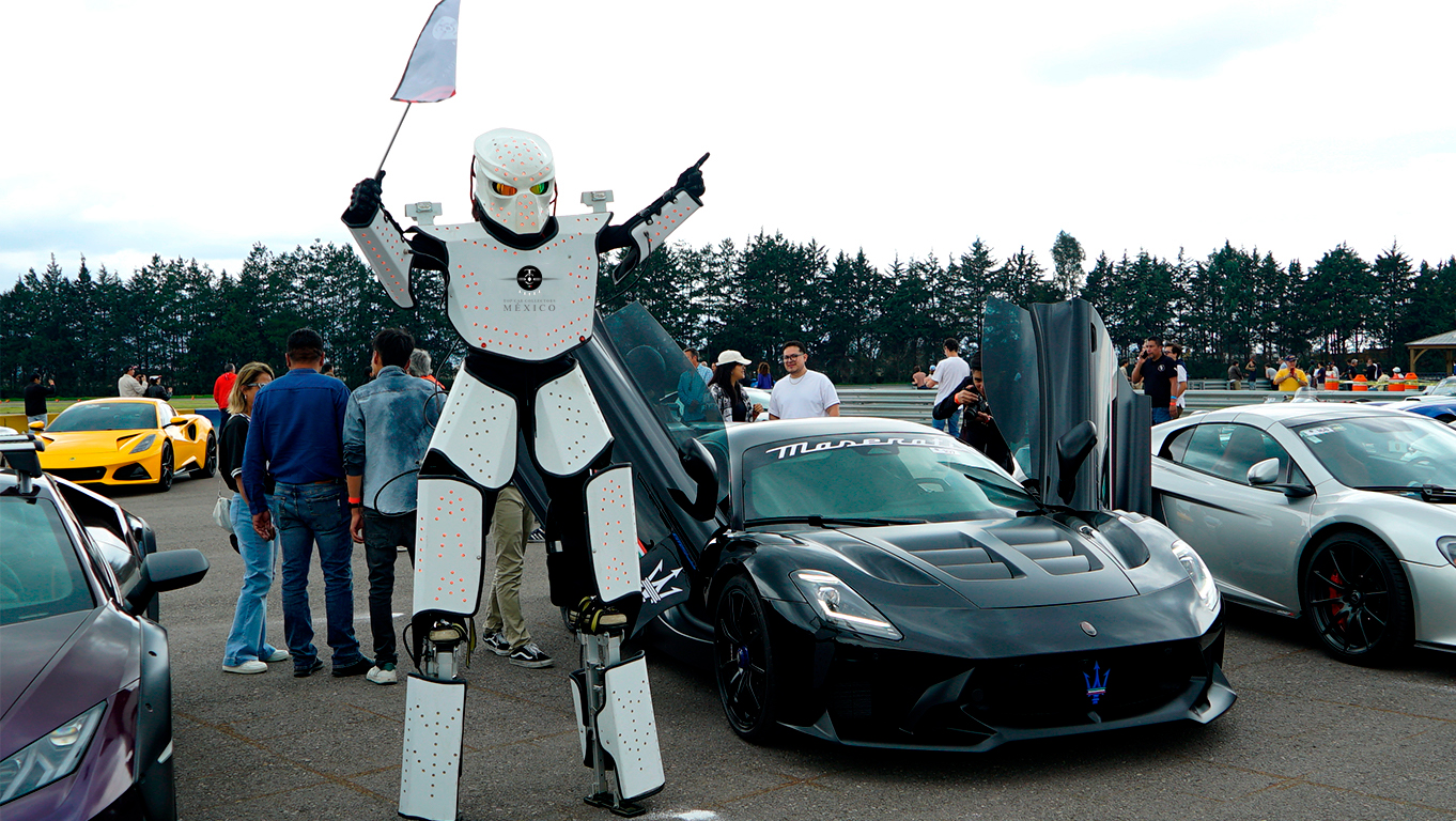 Exhibición de autos
